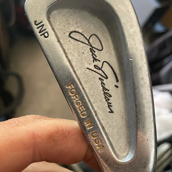Mac Gregor signature golf iron n2
In Right Handed
Used conditions - Picture 1 of 7